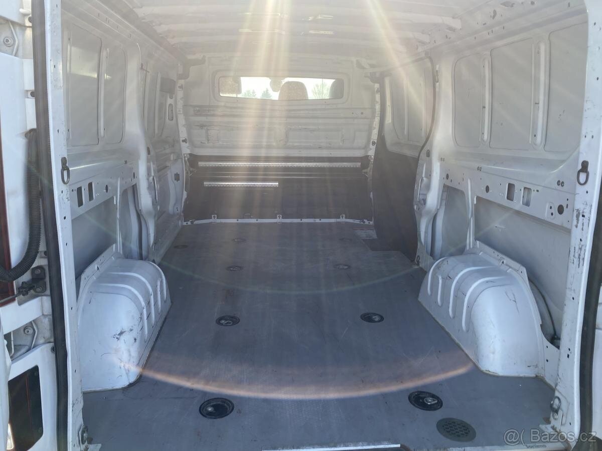 Renault Trafic 1.6 DCi,107 kW , 1.Majitel, ČR - 5