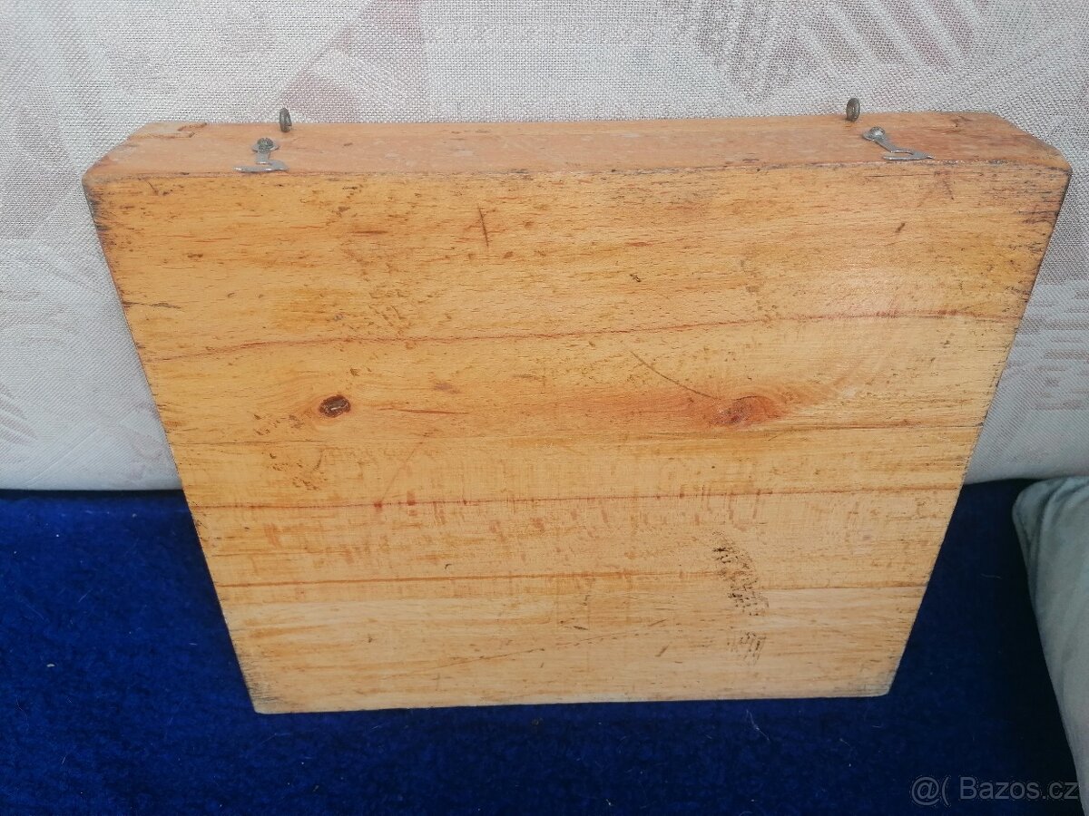 Dřevěná krabíčka na ukládání zkumavek. - 5