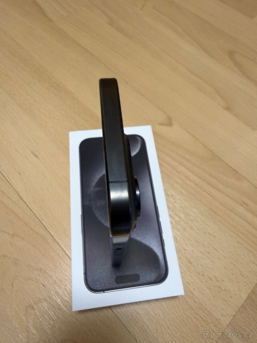 iPhone 15 Pro 128 GB – výborný stav - 5