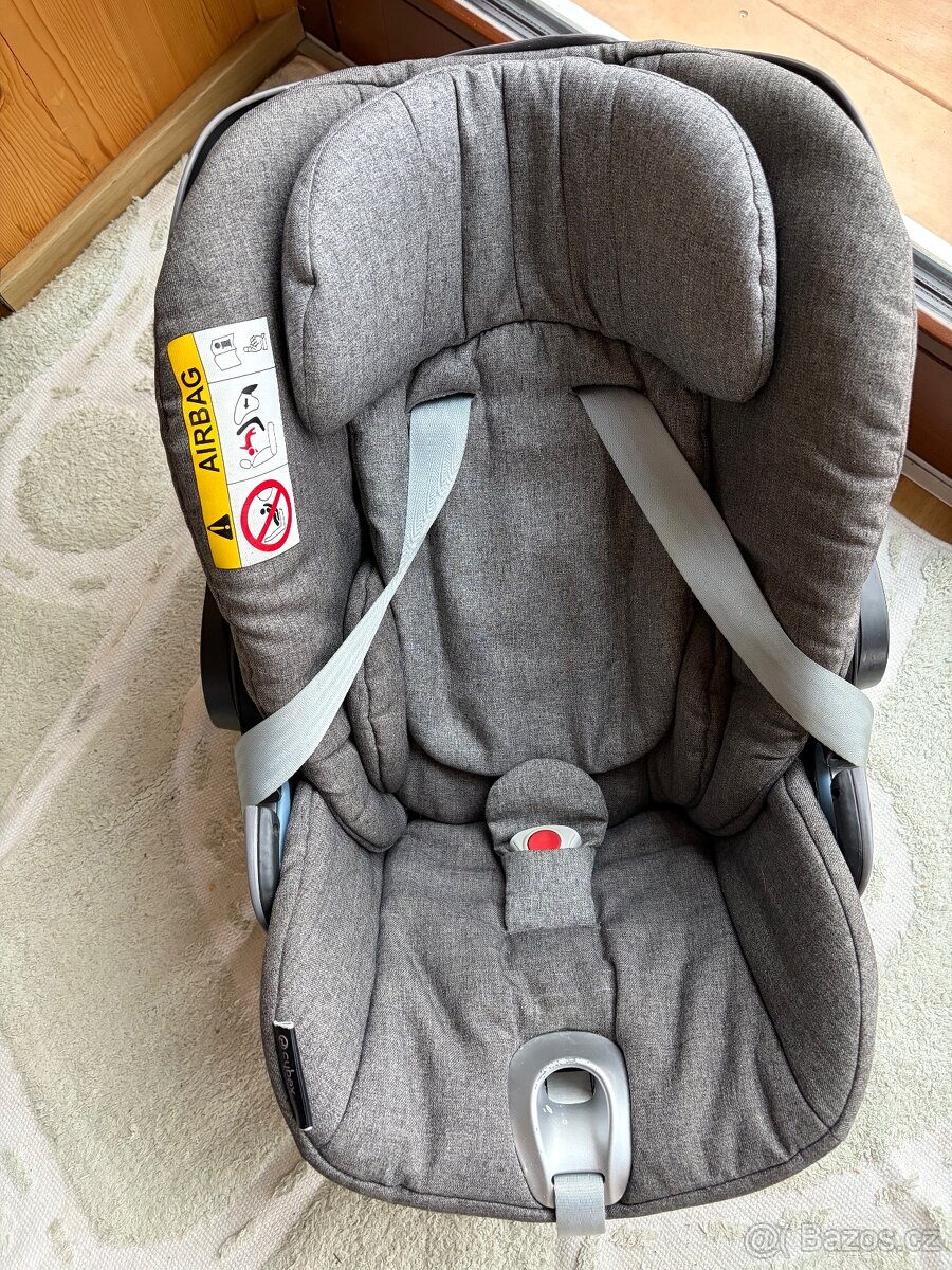 Autosedačka Cybex Cloud Q se základnou - 5