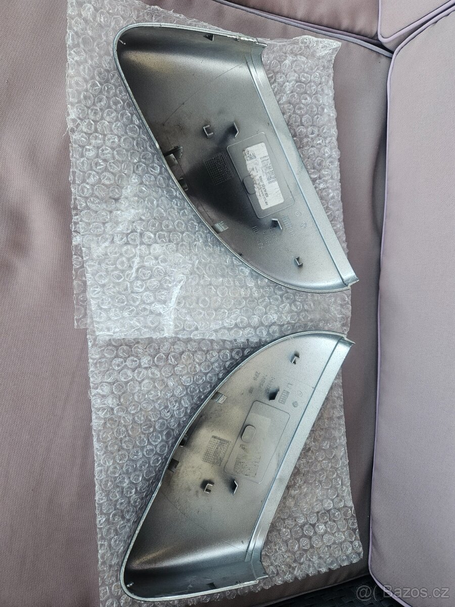 Originální kryty zrcátek VW Passat B7 - 5