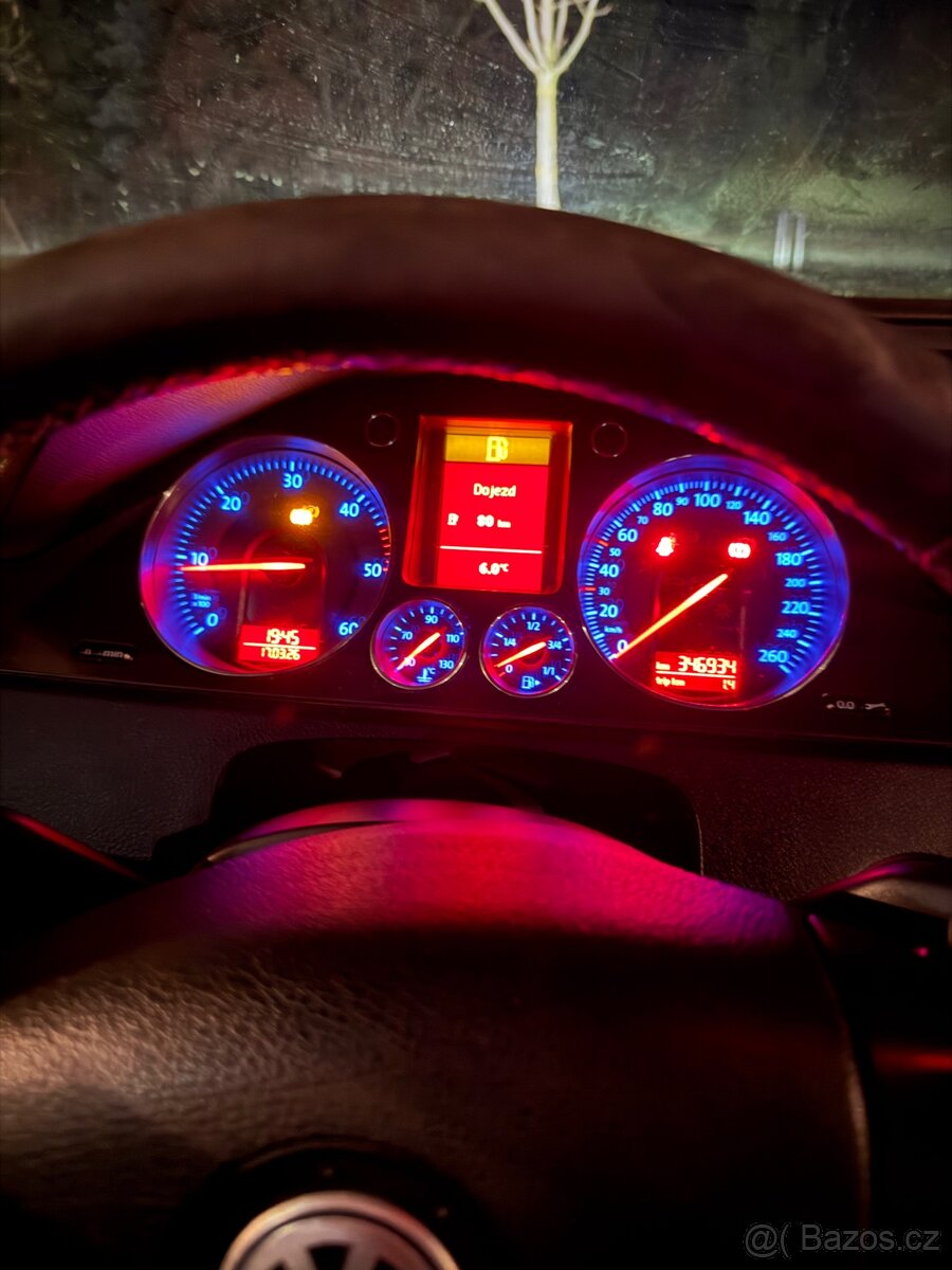 Volkswagen Passat B6 - 5