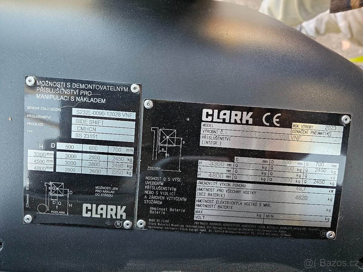 Manipulační vozík VZV CLARK 3.5t LPG - 5