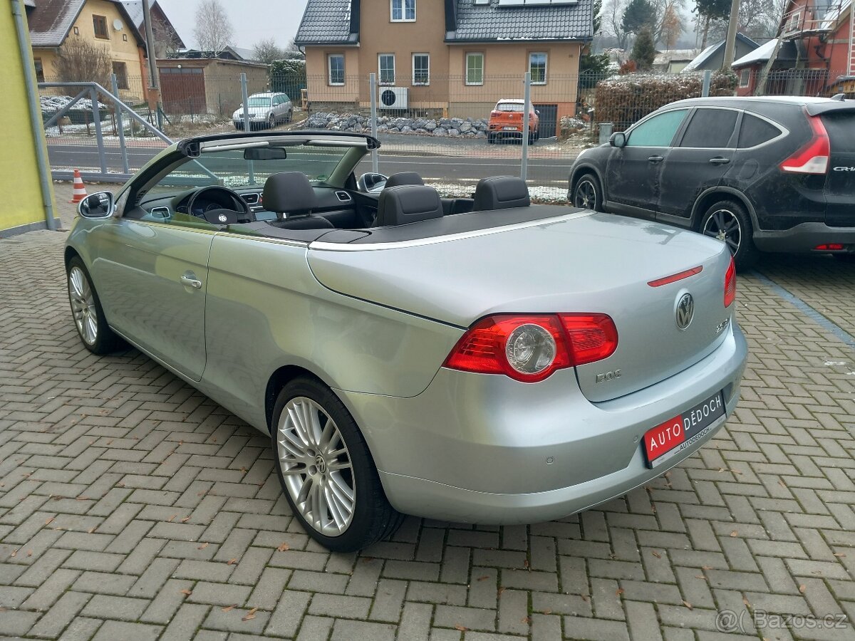 Volkswagen EOS kabriolet 2.0i VYHŘ.SED, NOVÁ STK,GARANCE - 5