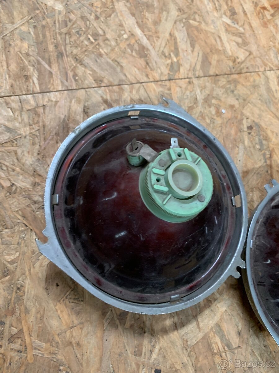 4. Přední světla Škoda 105 110 120 - 5