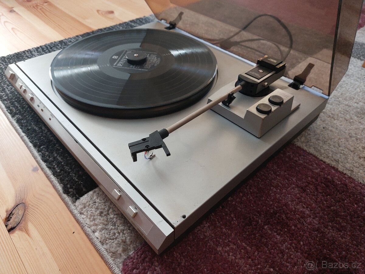 Gramofon TESLA MC 600Q - 5