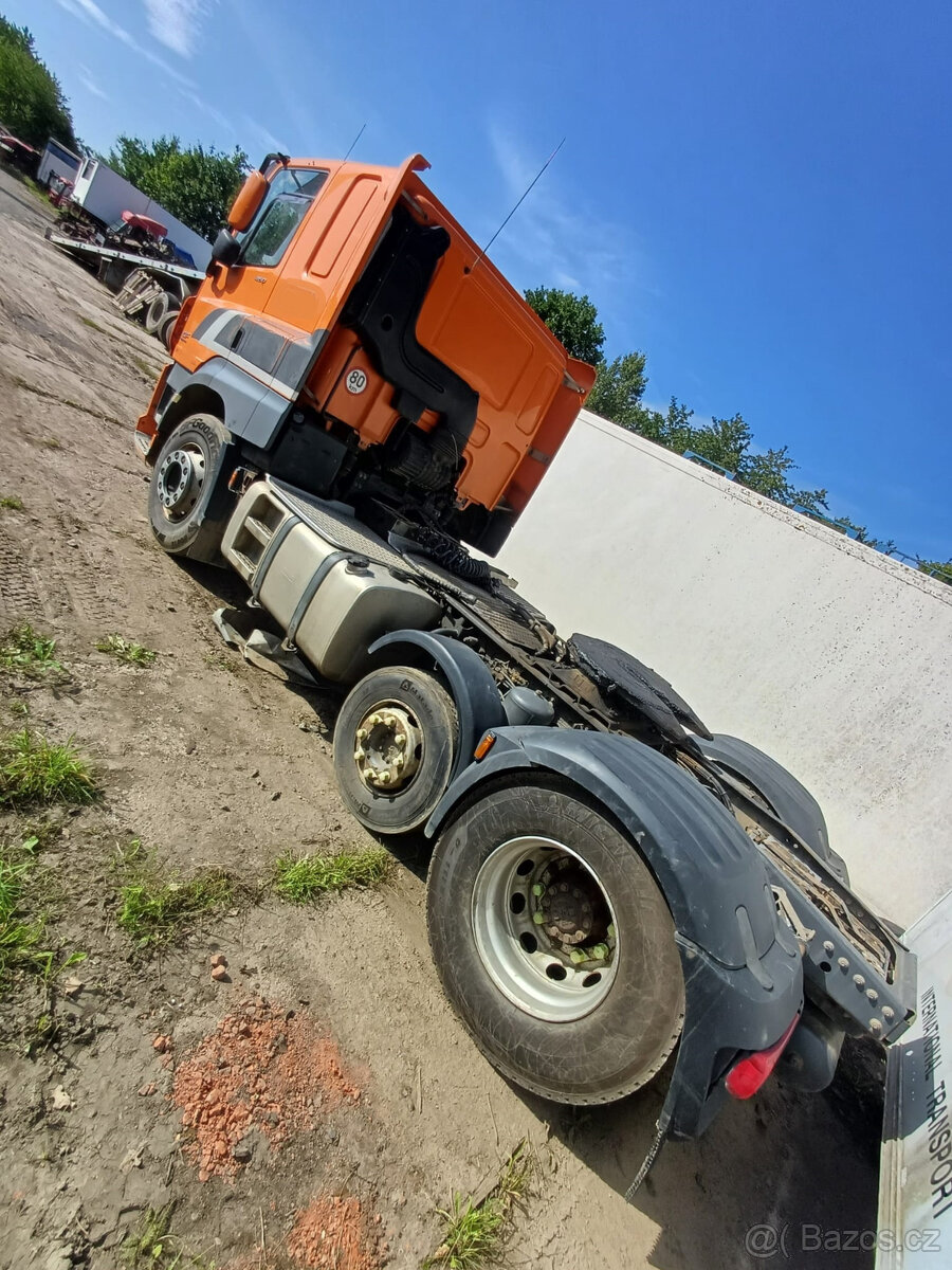 Daf CF 460, euro 6, r.v. 2014 - poškozený motor - 5