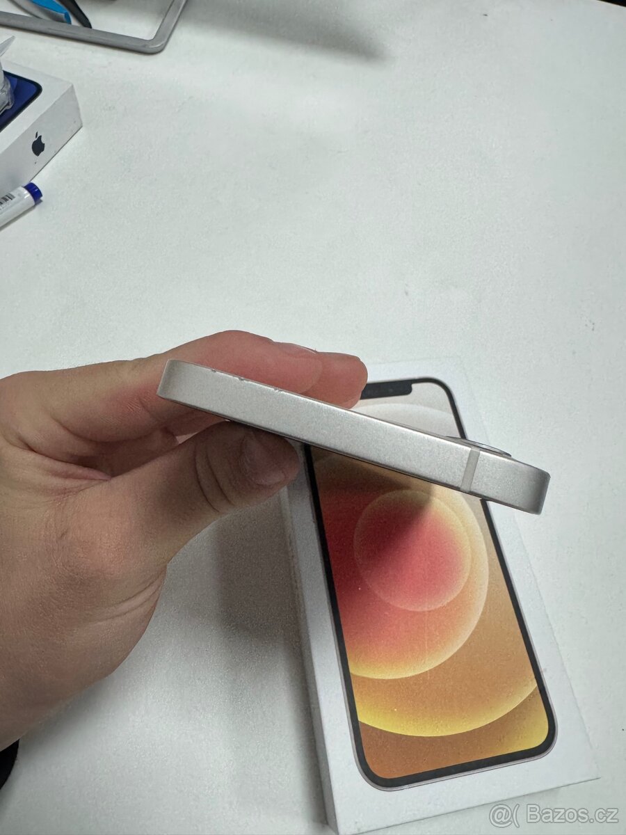 iPhone 12 64GB - 5