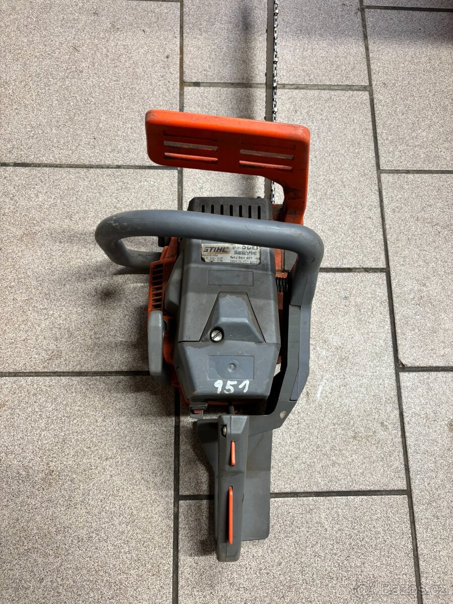 Motorová pila Oleo-Mac 951 - 5