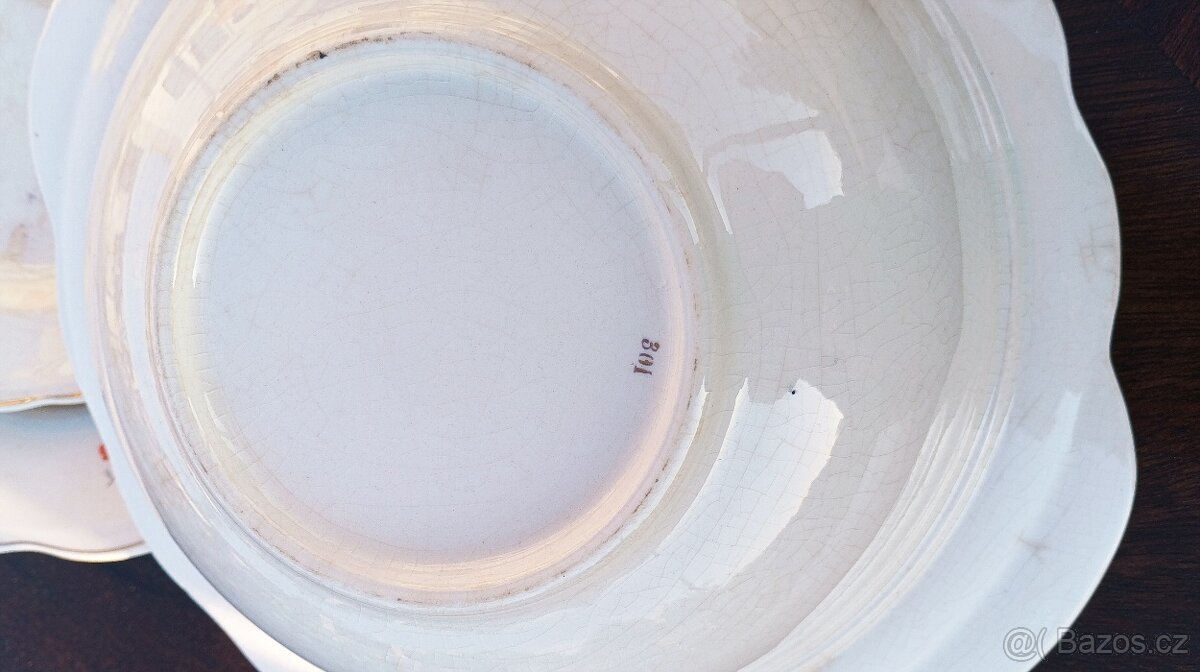 Krásná keramická souprava - 5