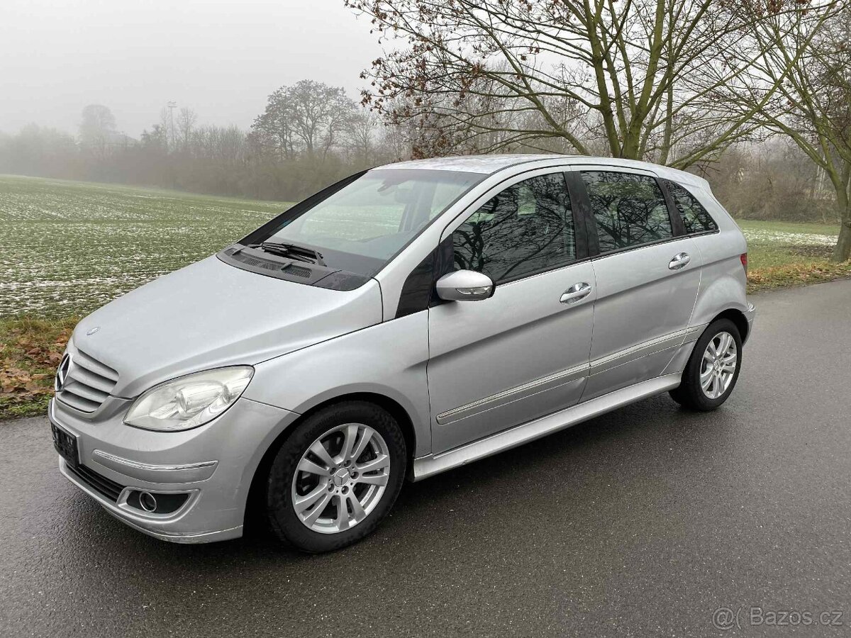Mercedes-Benz b180 automat - 5