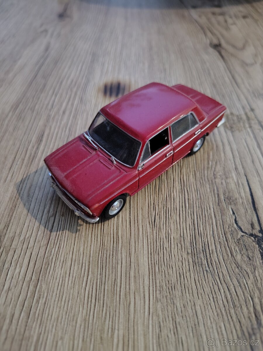 Modely 1:43 - 5