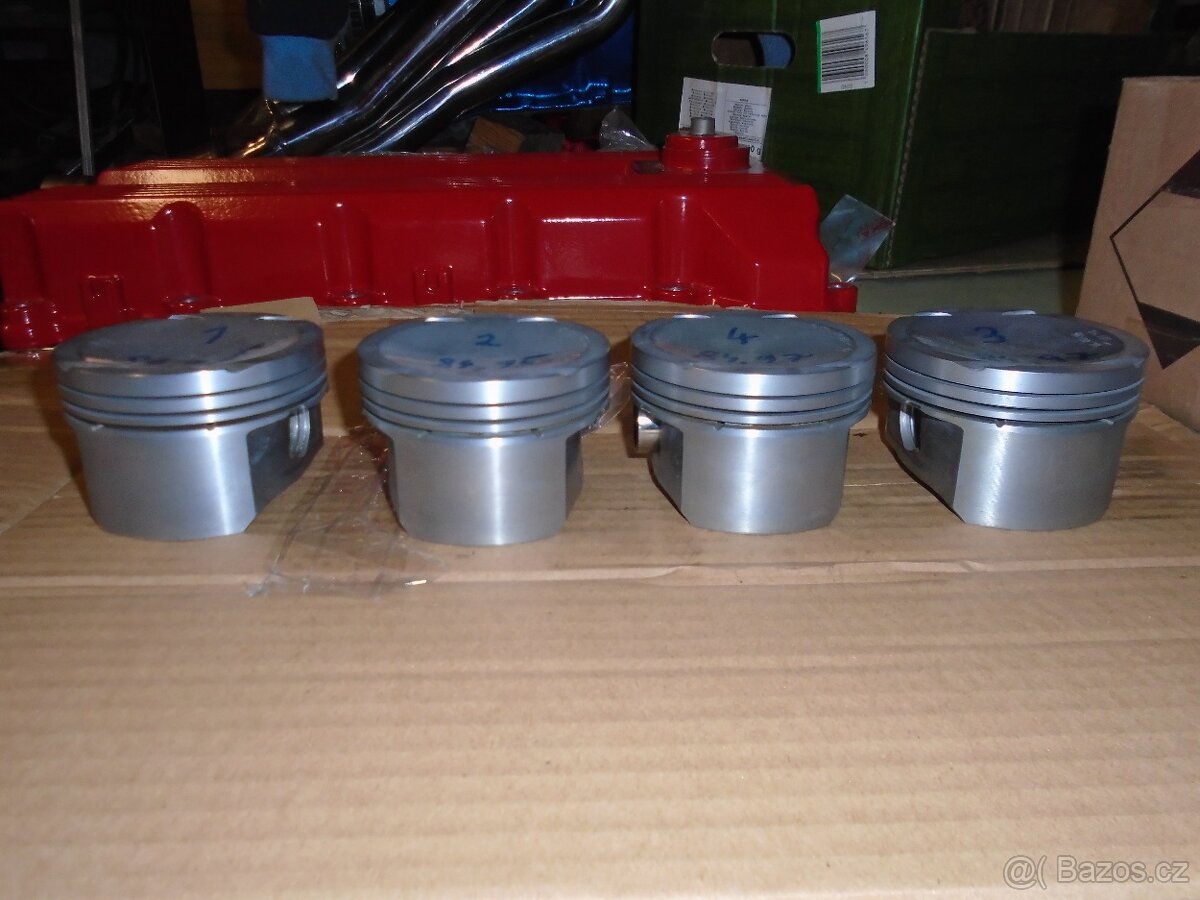 BMW 318is M42 kliková hřídel, písty M44, jednotky - 5