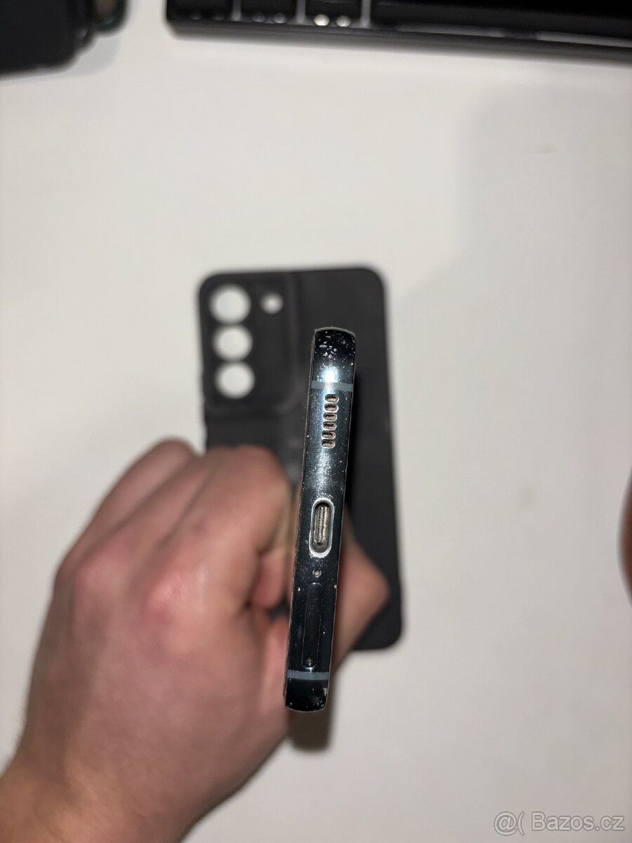 Samsung galaxy S22 128GB - 5