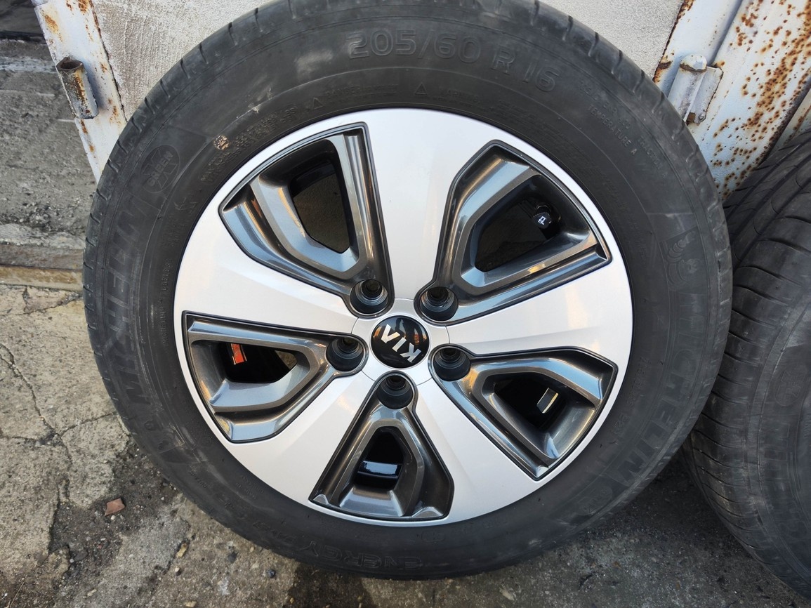 16"letní alu sada 5x114 origo Kia Niro E-Soul Hyundai Kona - 5