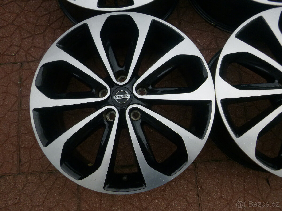 Alu sada disky kola originál Nissan 5x114,3 6,5Jx18 ET40 - 5