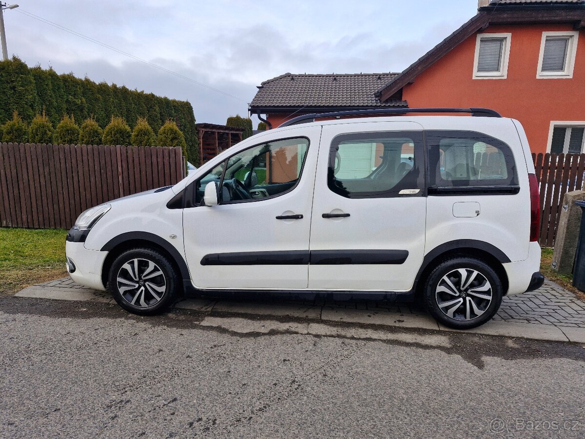 Berlingo, 1,6Hdi, 84kw, Čr, 2015, 113tkm - 5