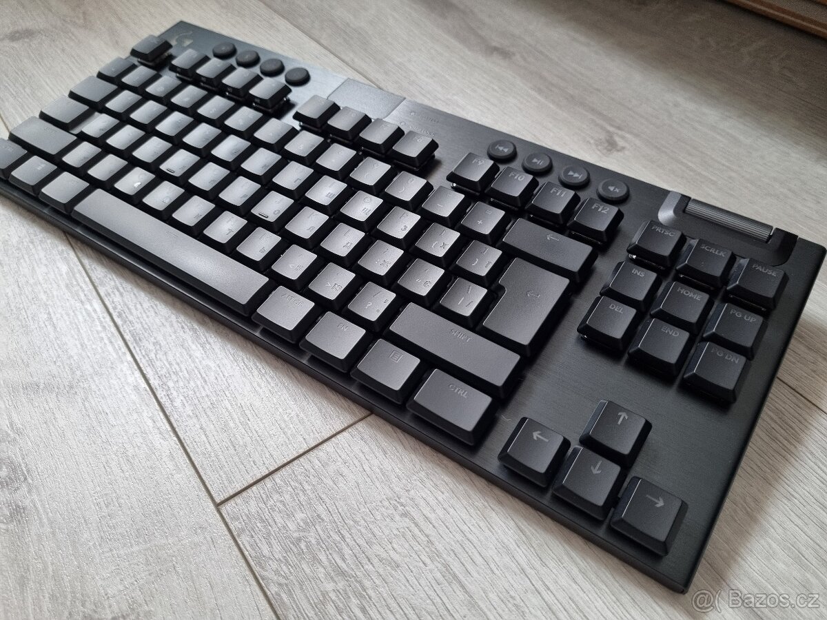 Mechanická klávesnice Logitech G915 TKL GL Tactile - 5
