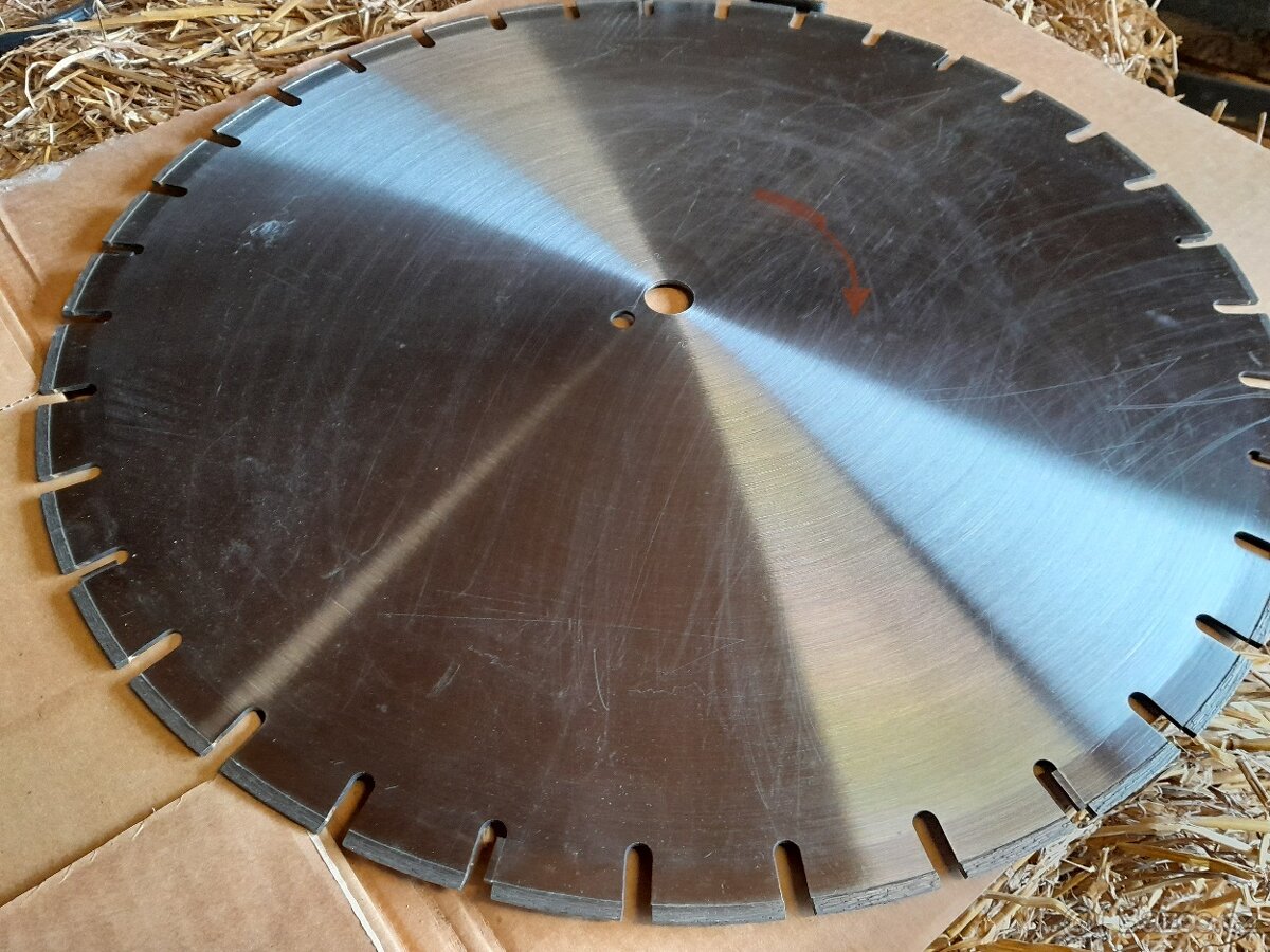 kotouč na asfalt - 5