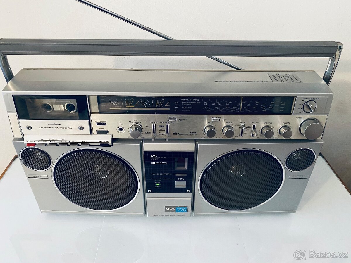 Radiomagnetofon/ghettoblaster Aiwa CS 770, rok 1981 - 5
