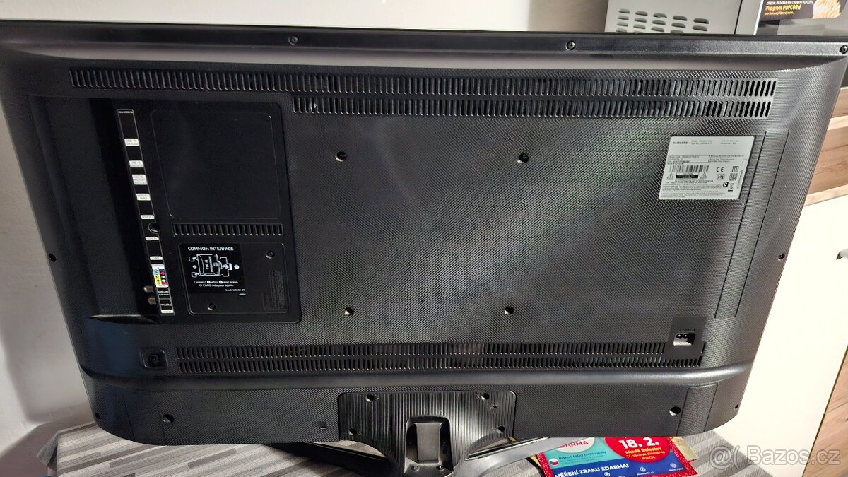 Smart Televize Samsung 4k Ultra HD 101 cm - 5