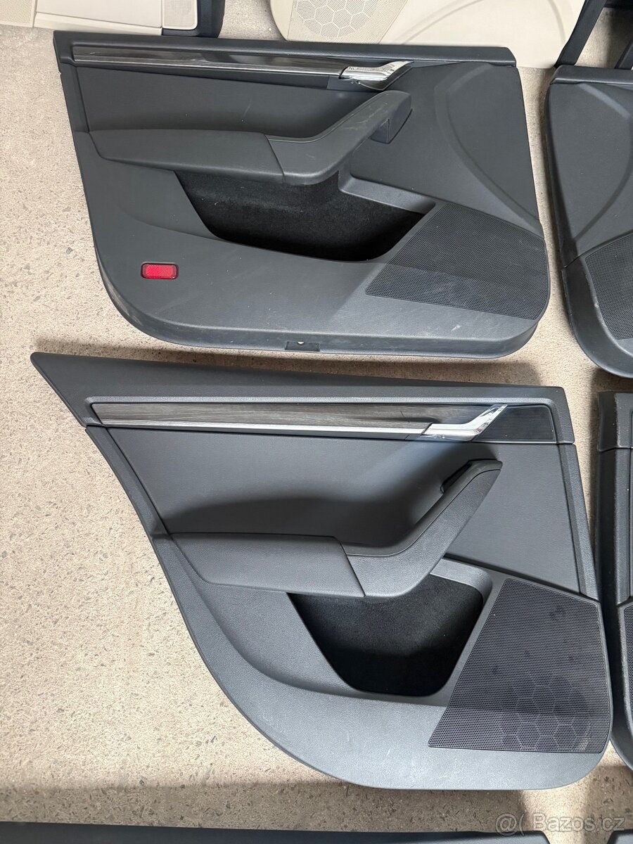 Tapecírunky Škoda Octavia 3 - 5