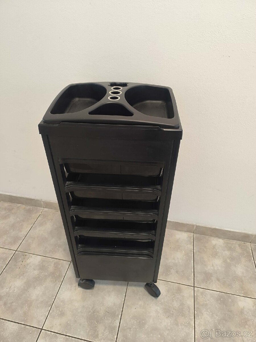 Kadeřnické vozíky - 5