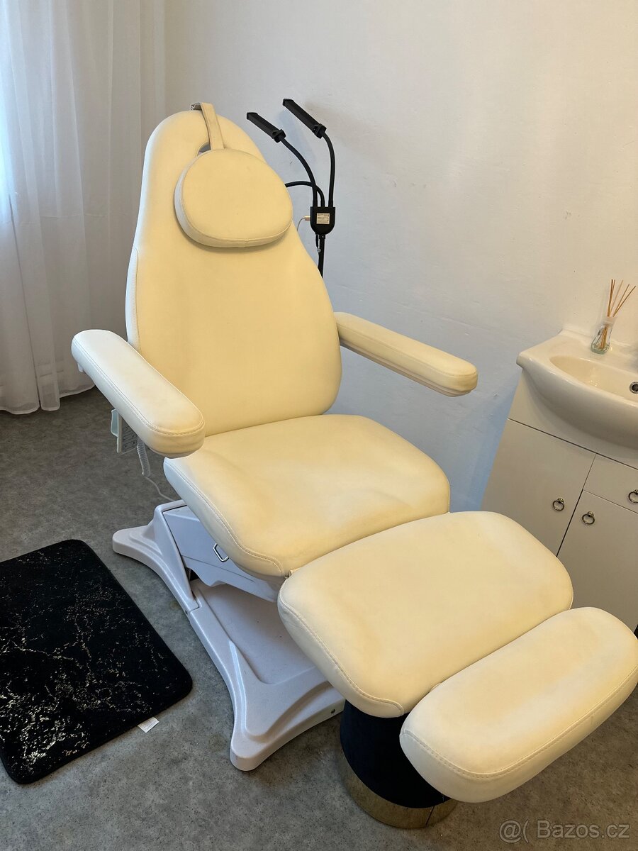Elektrické kosmetické lehátko - 5