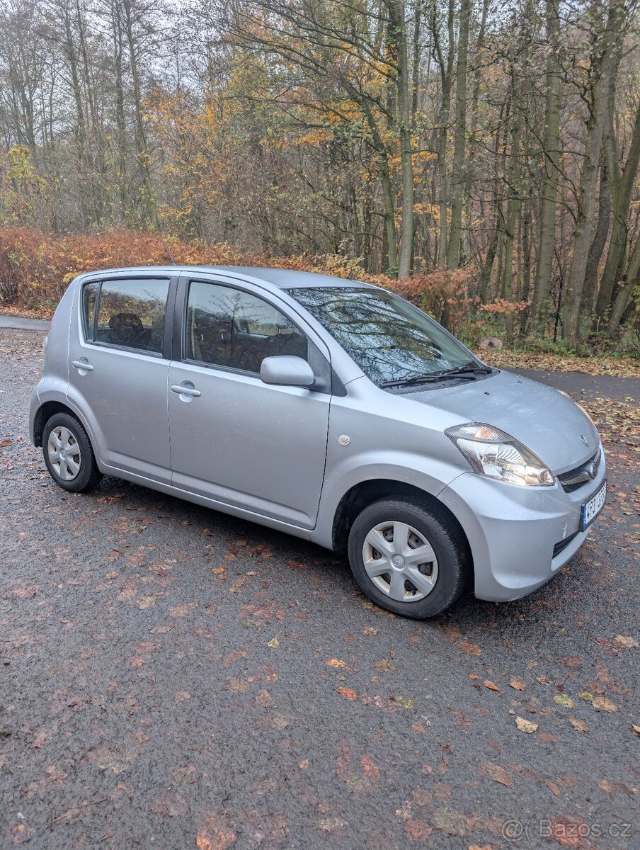 Subaru Justy 1.0 (Toyota motor) - 2009 - 51 kW - 5