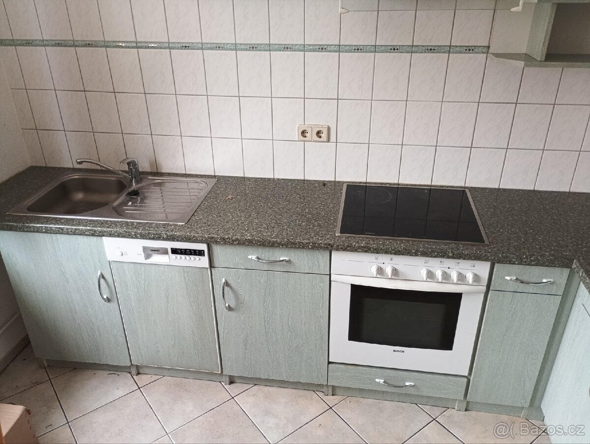 Velká Kuchyňská linka 6-7 metrů - 5