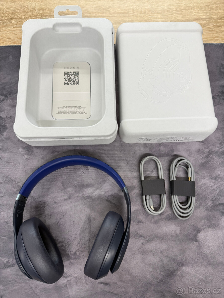 Apple Beats by Dr. Dre Studio Pro Wireless Navy Blue - 5