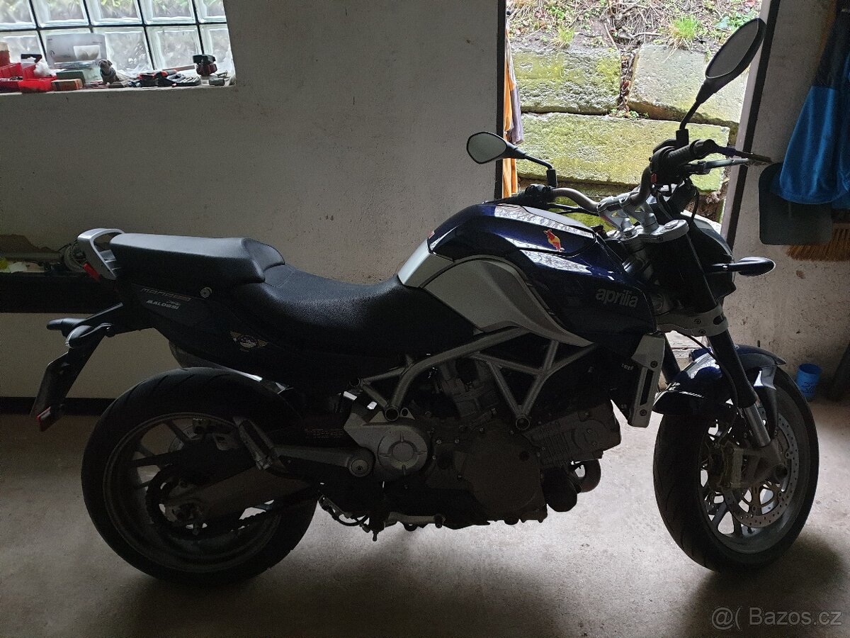 Aprilia Mana 850 - 5