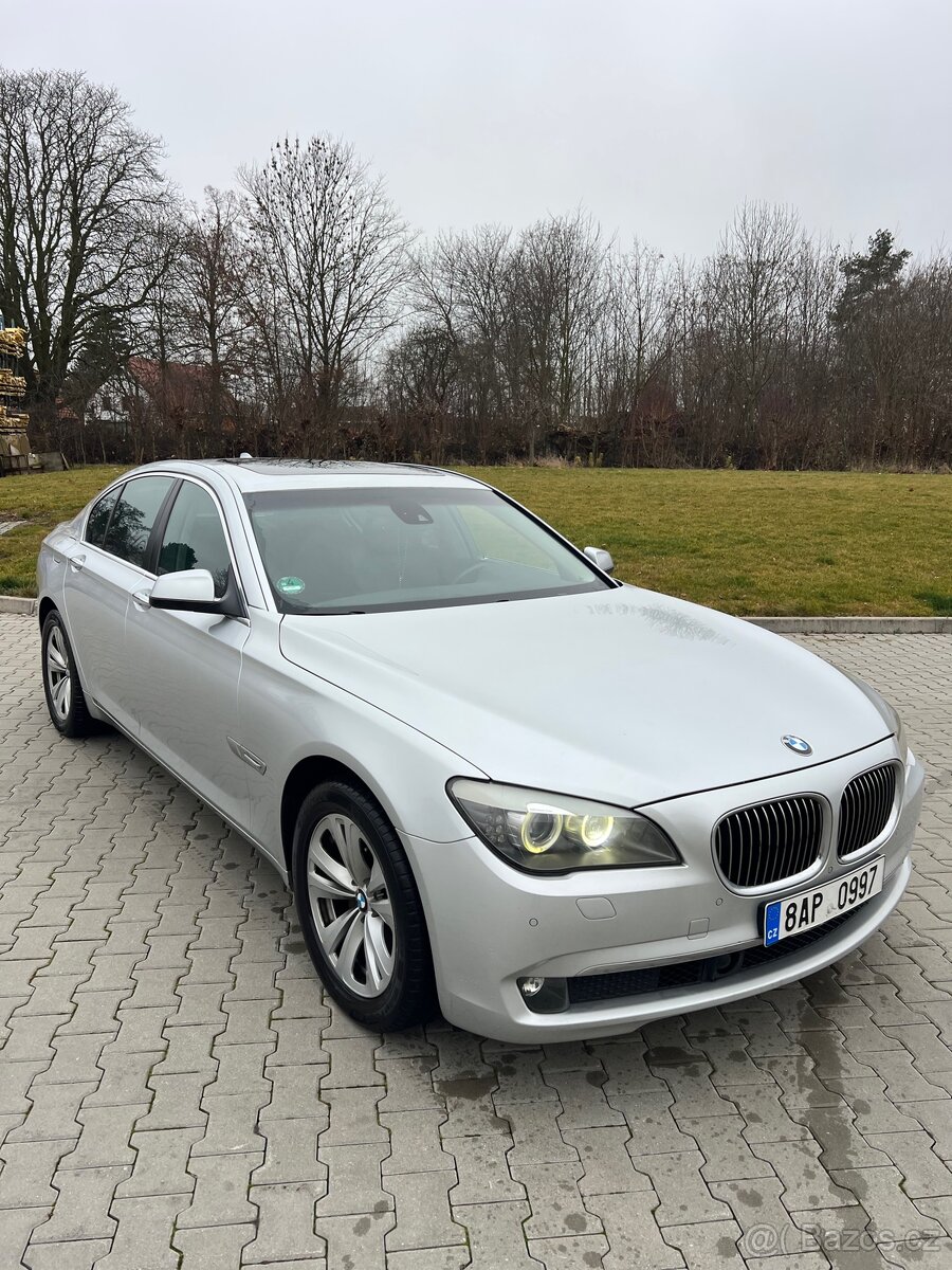 BMW 7 f01 - 5