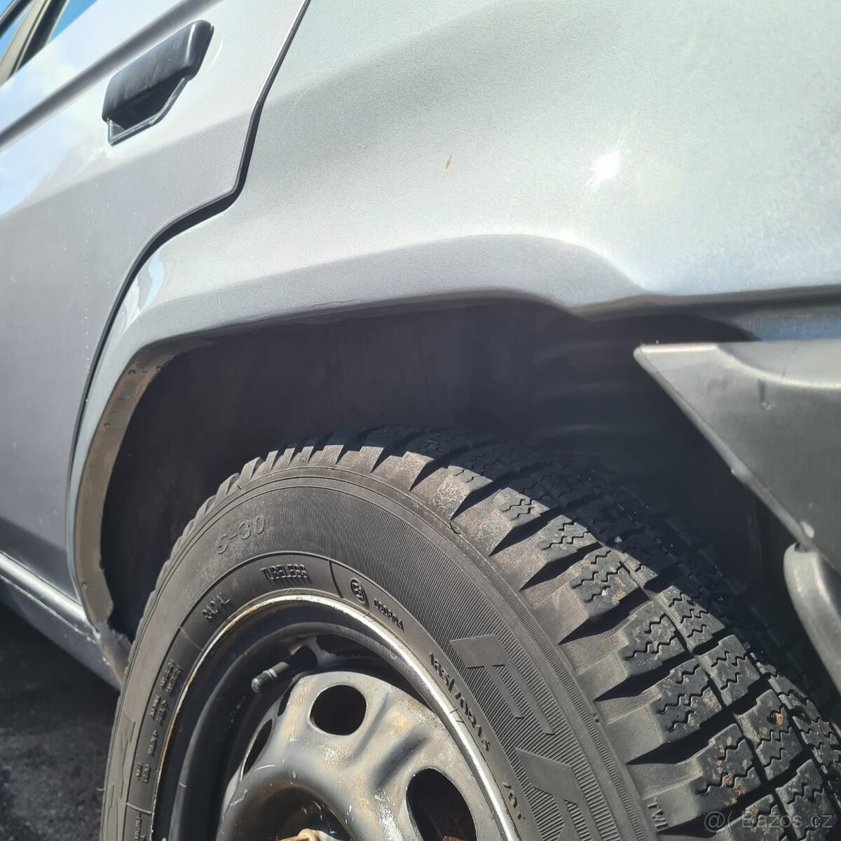 Škoda favorit silver line 1,3 50 kW. r.v 1994 - 5