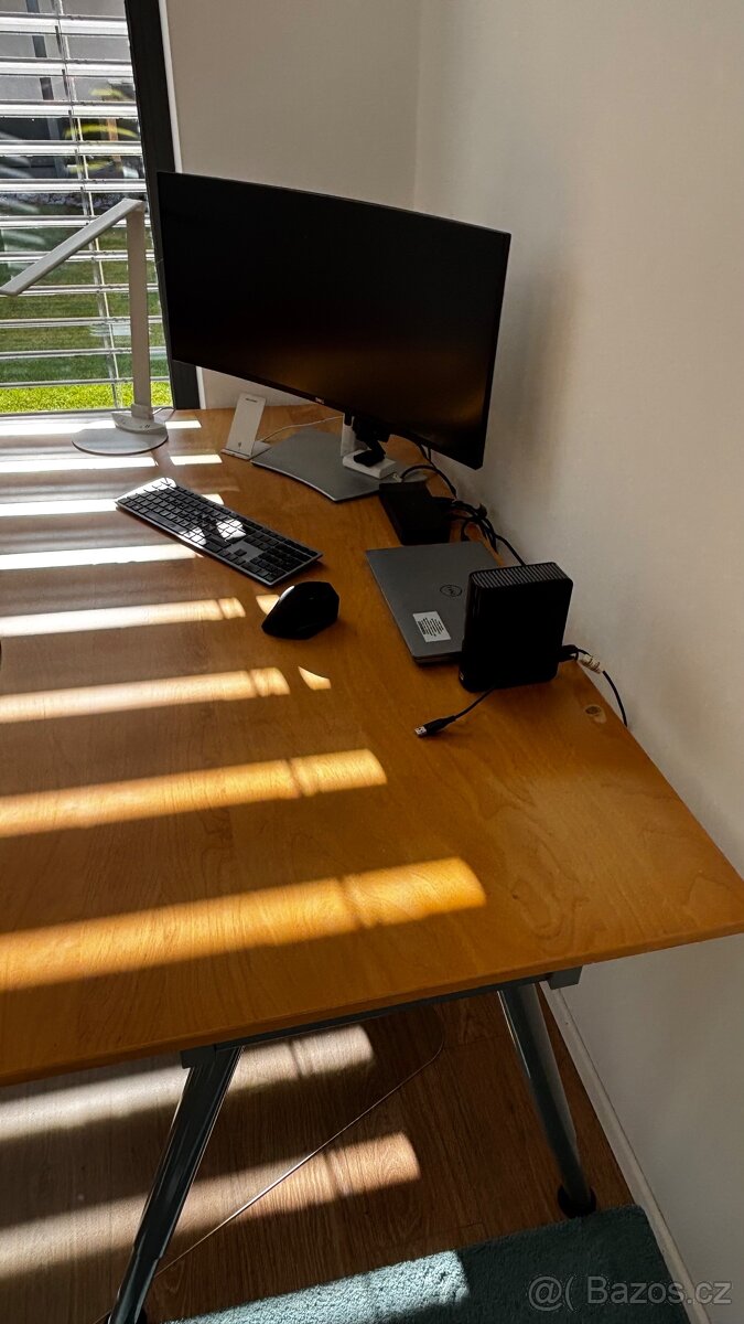 Pracovní stůl rohový k PC, Ikea - 5