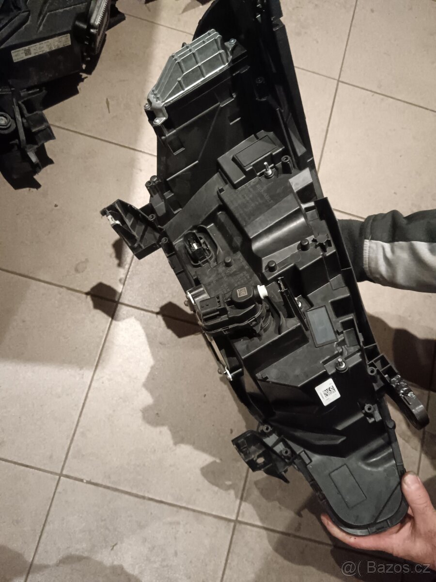 Levé přední světlo Clio 5 - 5