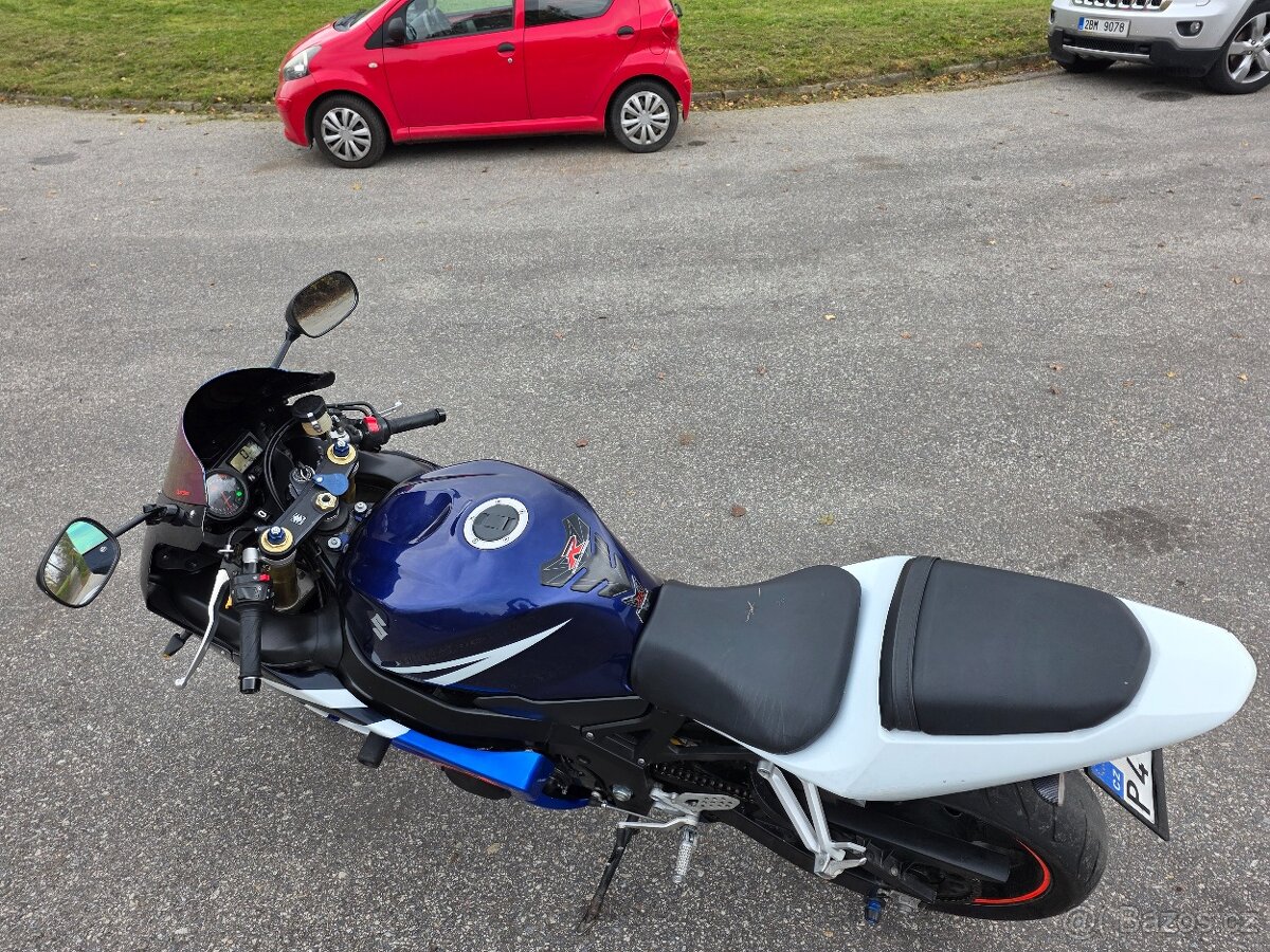 Suzuki GSXR 600 K5 - 5