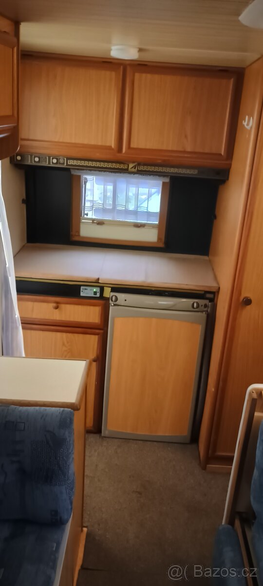 Obytné auto Peugeot j5 - 5