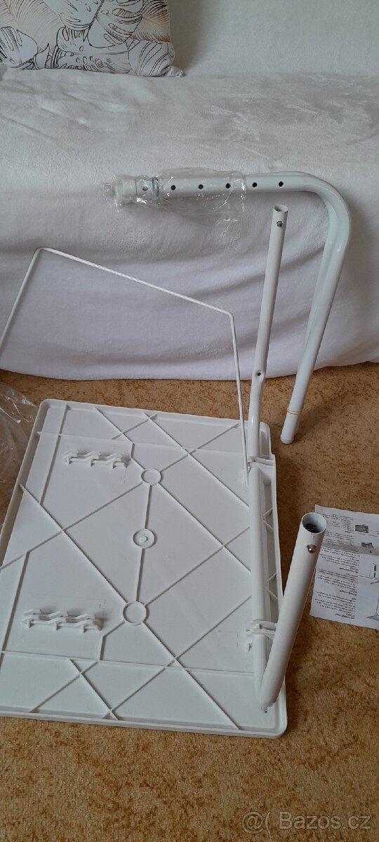 PŘÍSTAVNÝ STOLEK - 5