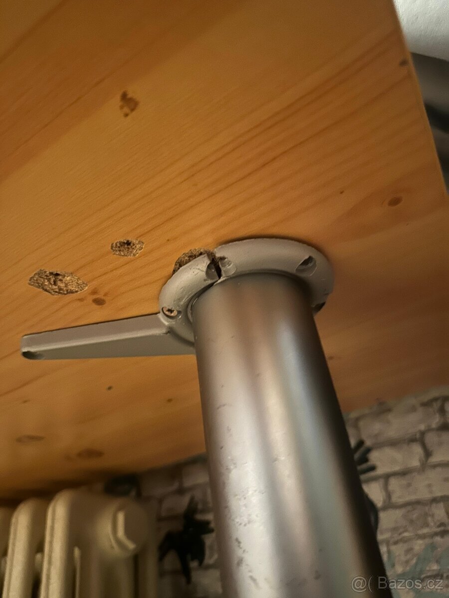 Velký rohový stůl - 5