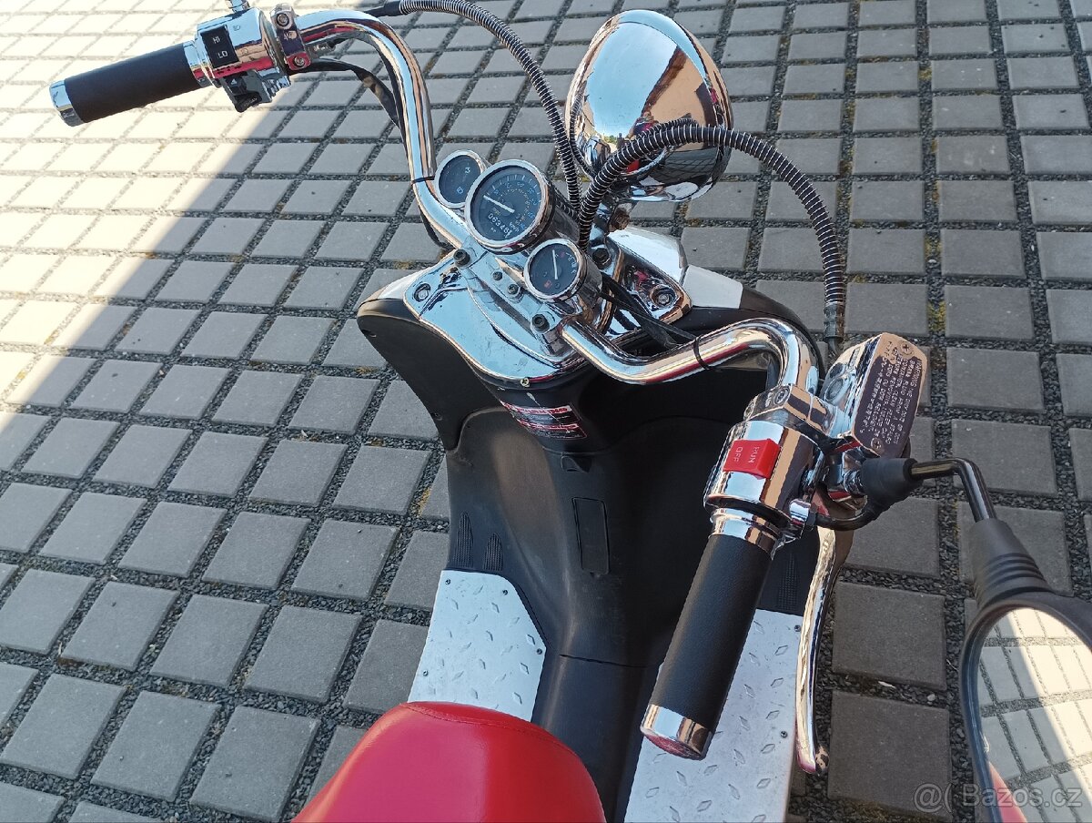 Skútr 125 - 5