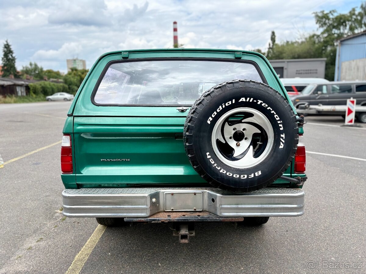 1977 Plymouth Trailduster | 5.2 V8 | 4x4