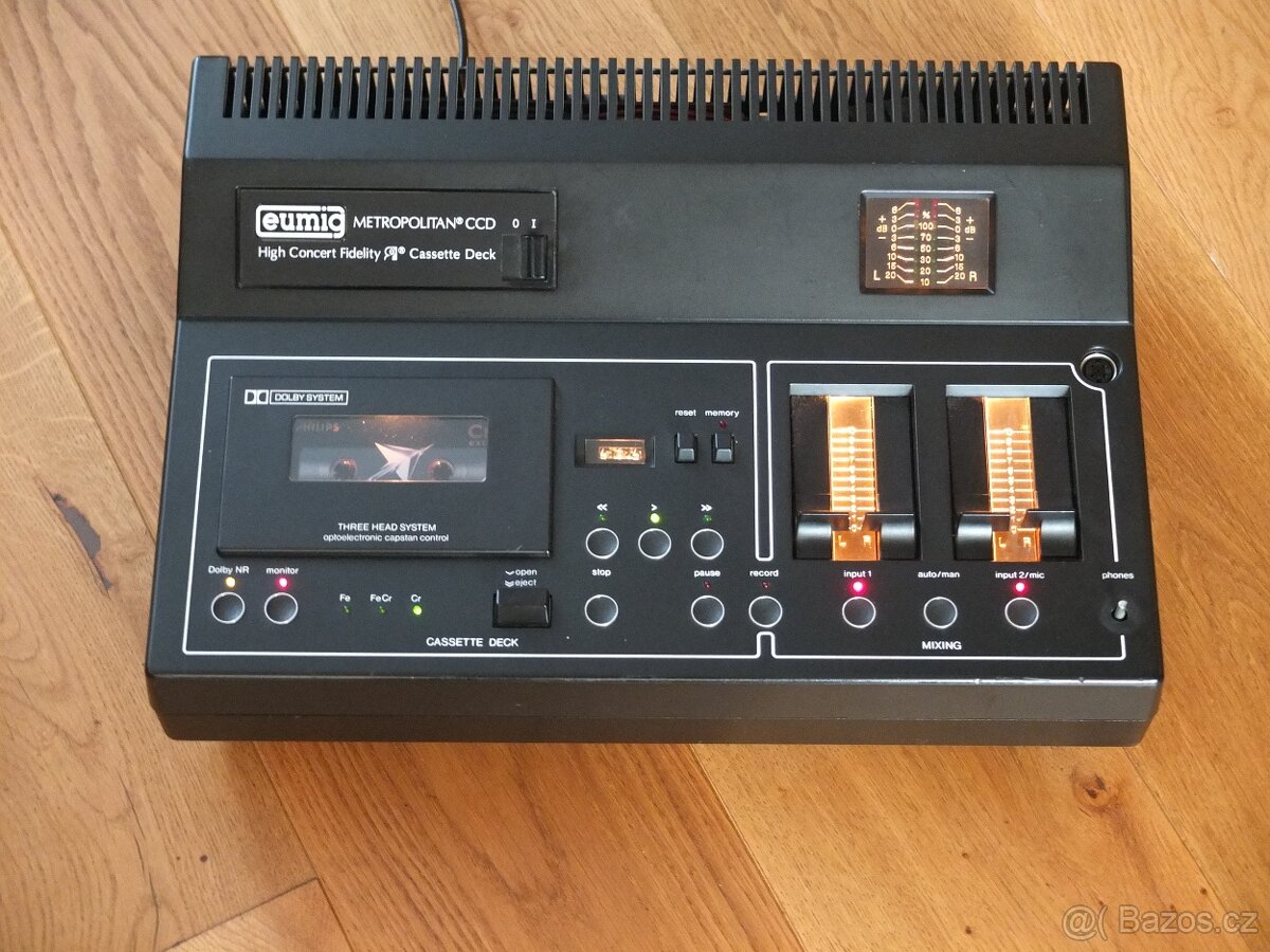 Eumig Metropolitan CCD Stereo kazetový magnetofon (1977) - 5