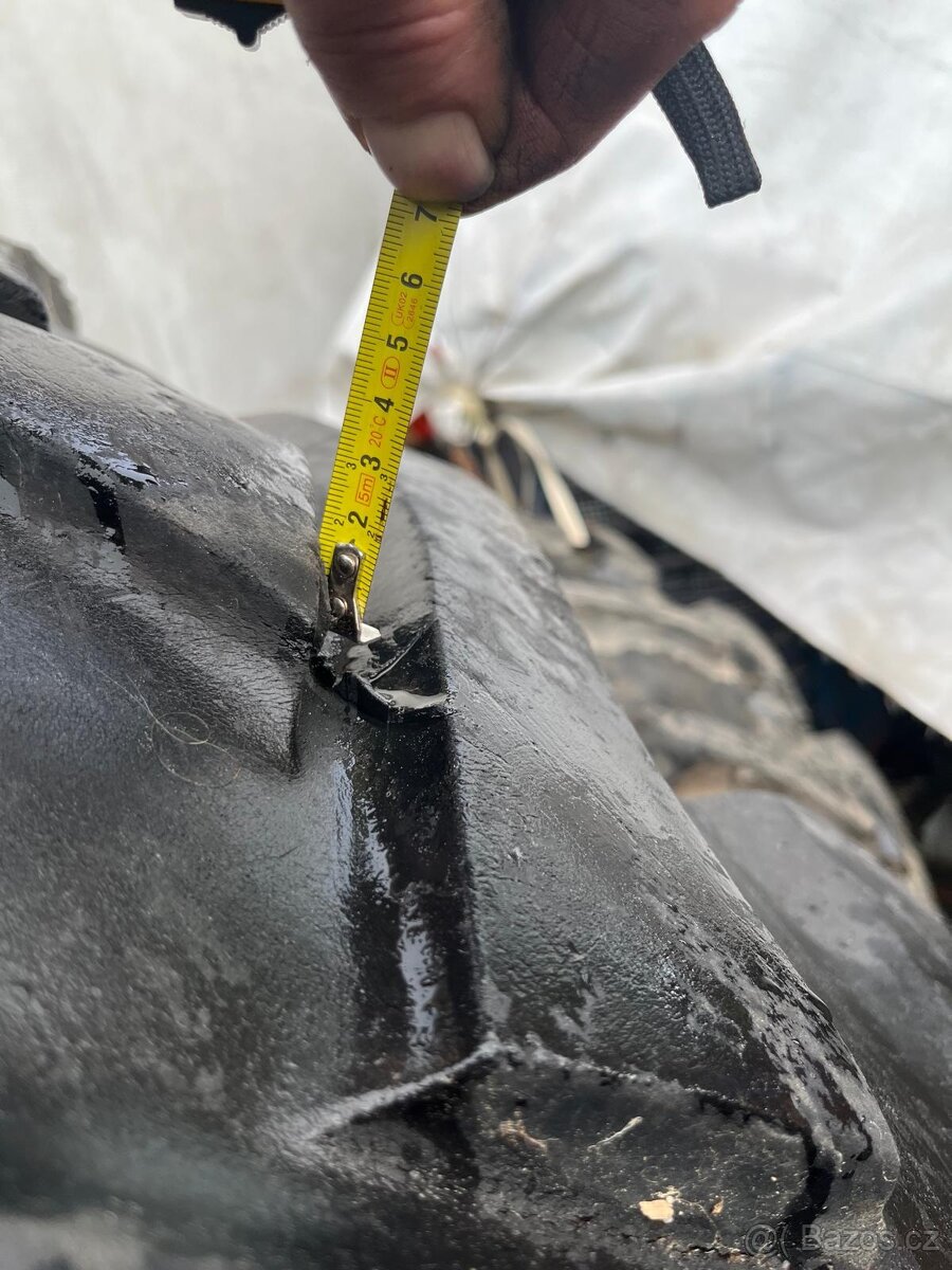 Zamluveno do neděle....Kola Zetor 16,9/14-34 - 5