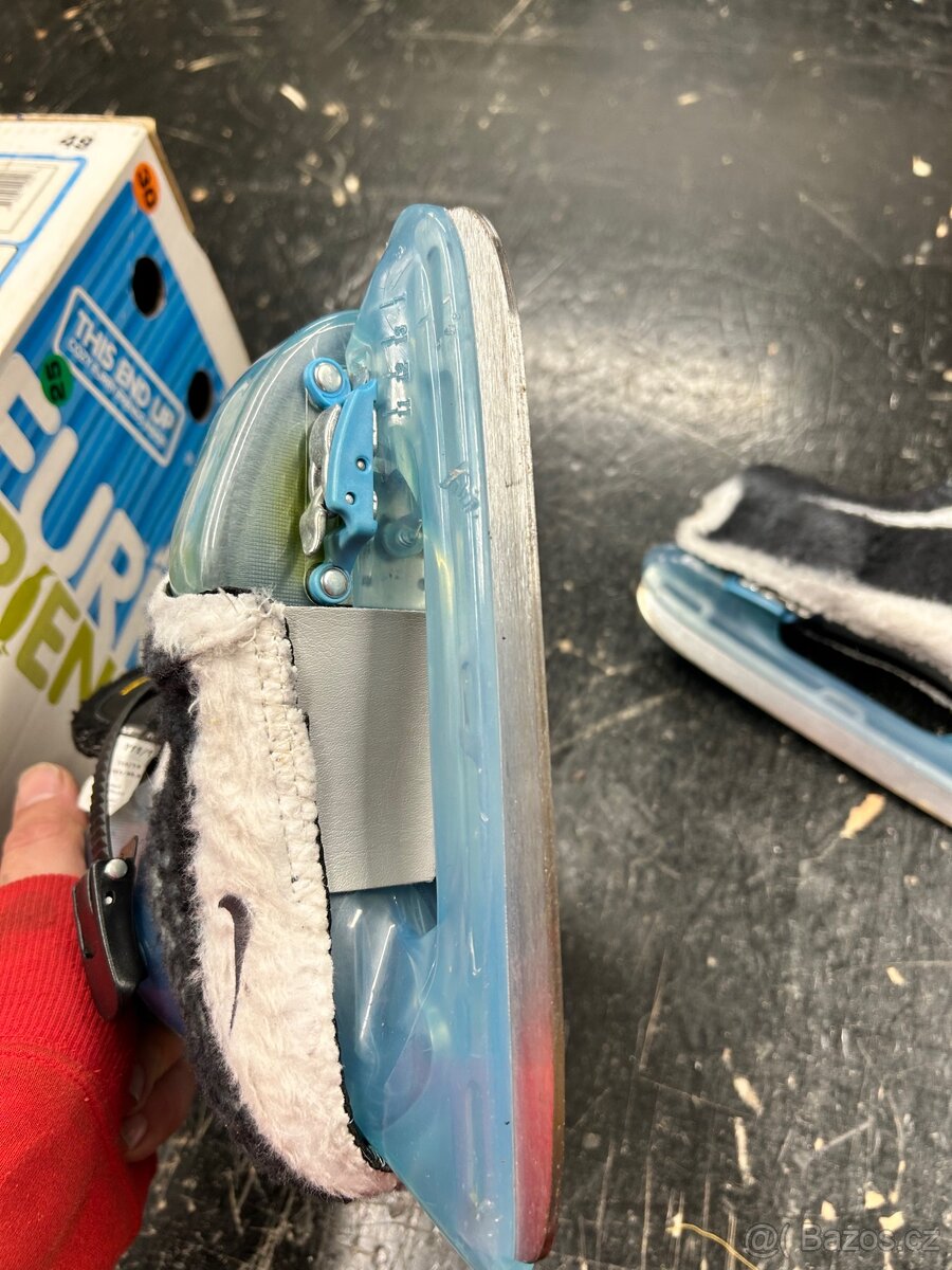 Dětská brusle Nike - 5