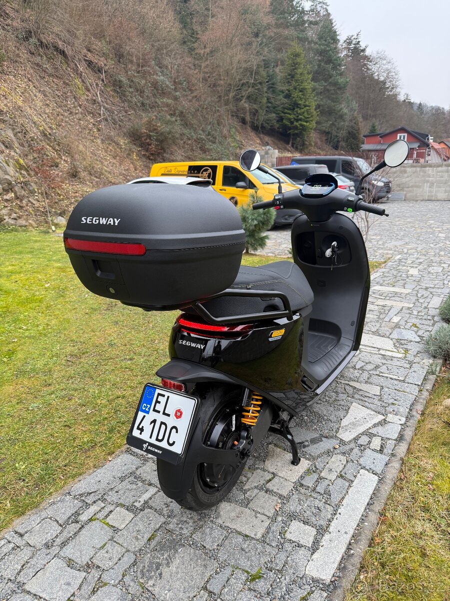 E scoter Segway E300SV - 5