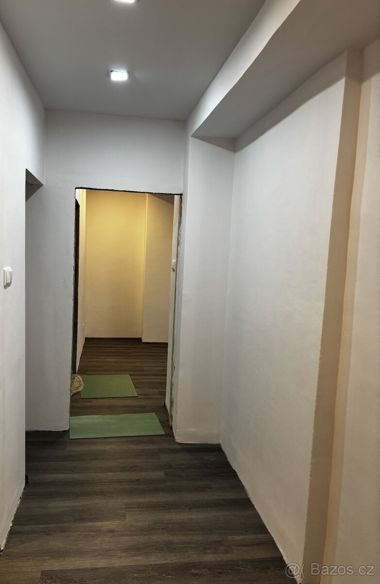 Pronájem bytu 2+1 - 5