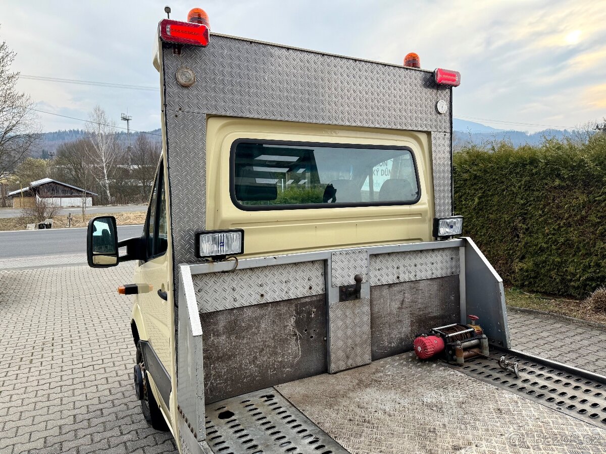 Odtahovka Mercedes Sprinter 519, 3.0CDI 140kw, Tažné 3500kg