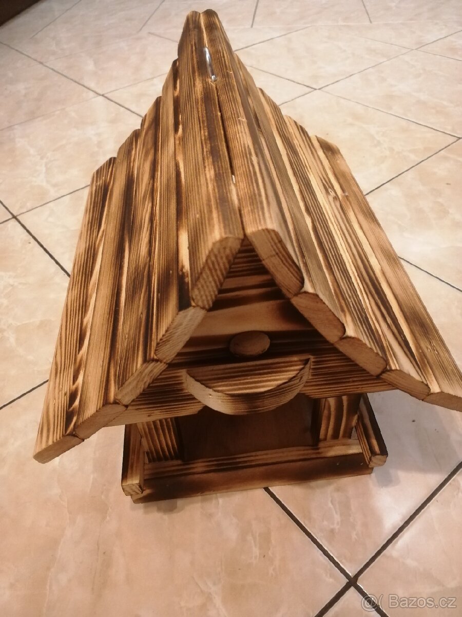 Krmítko designove pro ptaky masivní dřevo - 5