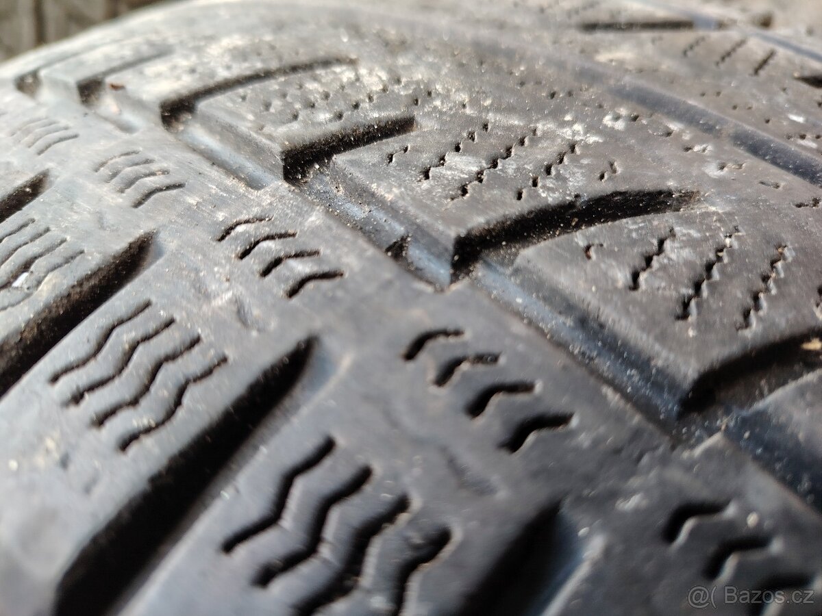 Zimní pneu 215/60R16C - 5